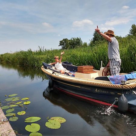 Het Waterhoentje Sint Jansklooster Exteriér fotografie